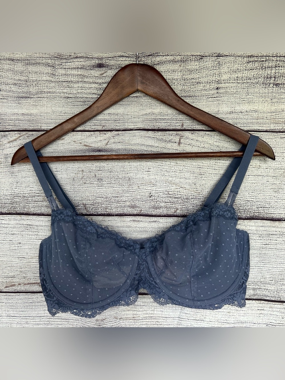 Victoria’s Secret Dream Angels Push-Up Without Padding blue bra size 38DD